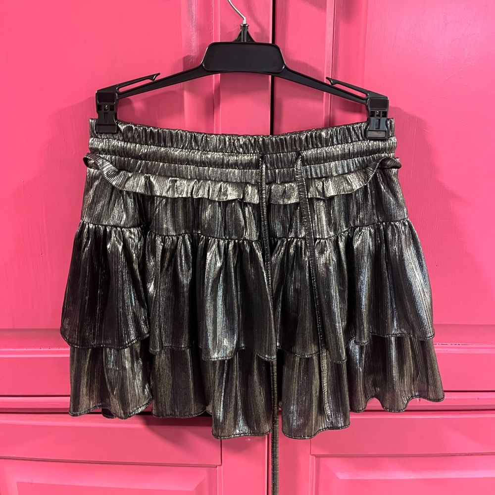 Xs name is on pink skirt! 
Barley worn!
SASSY SHORTCAKE